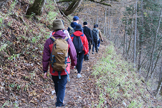 妙法ケ岳・雲取山への登拝プログラム